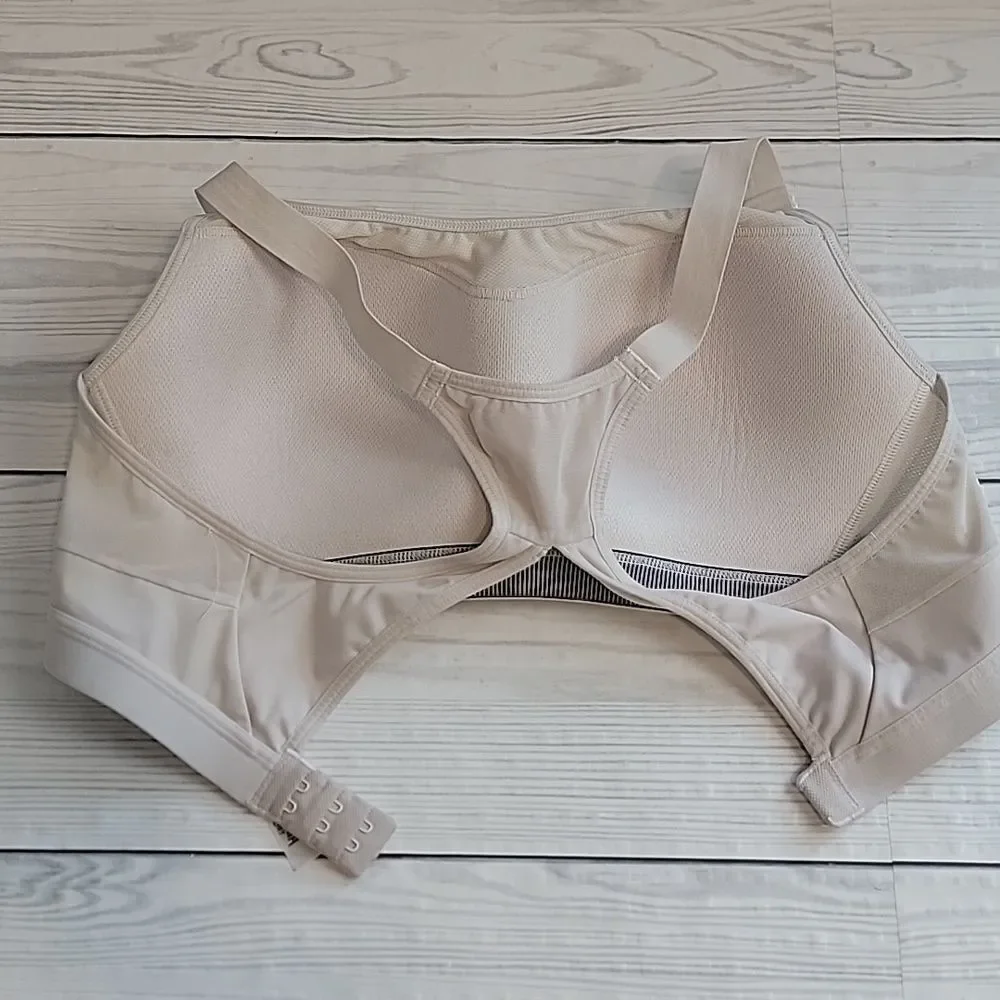 Victoria's Secret Sports Bra Medium Impact Support Womems Size 36C